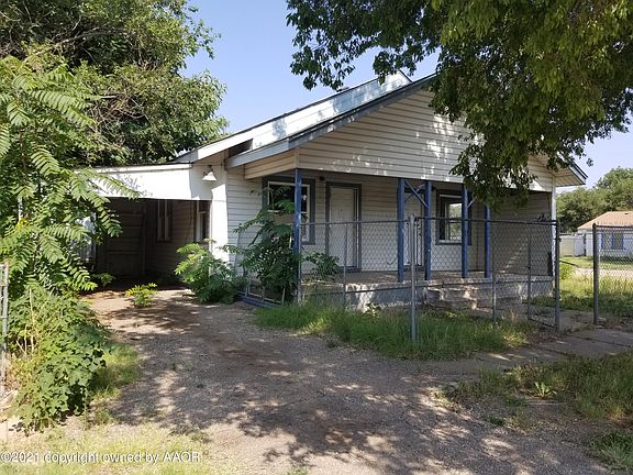 2nd image of 1700 S Lincoln St