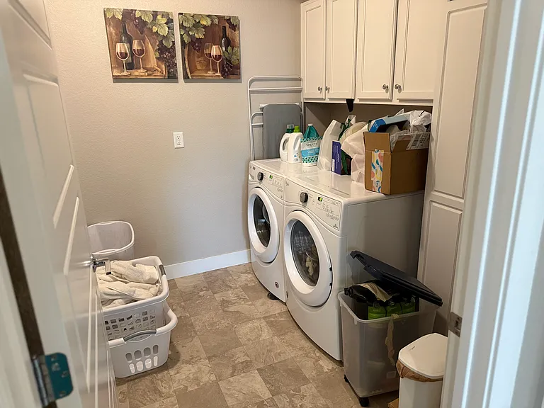 11457 E 25th Ave — Photo 31
