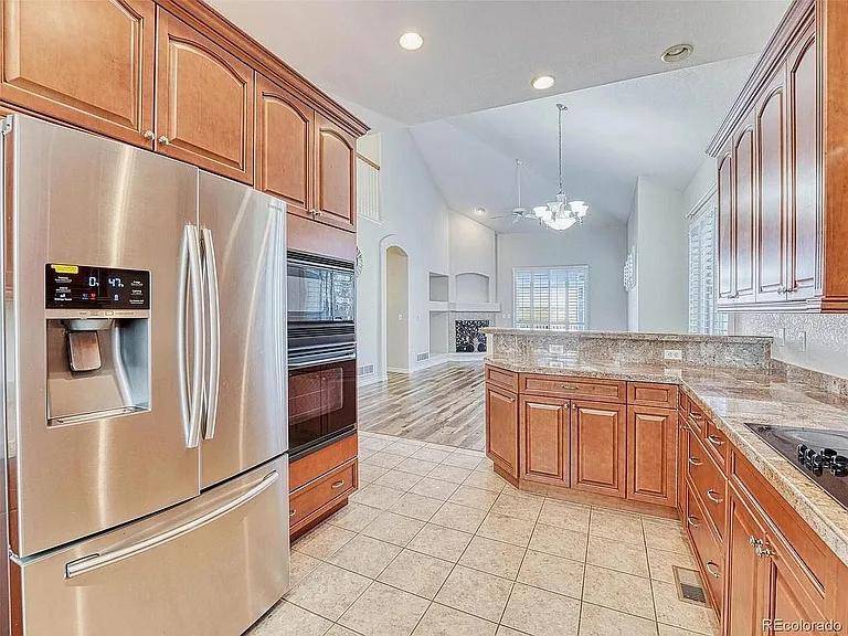 11972 E Lake Cir — Photo 3