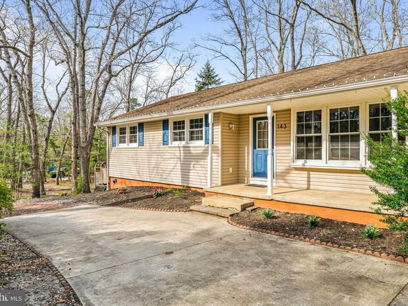 143 Atsion Rd, Medford Lakes, NJ 08055