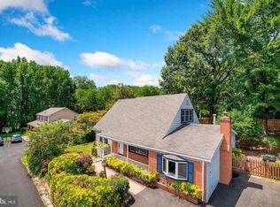 7200 Wickford Dr, Alexandria, VA 22315