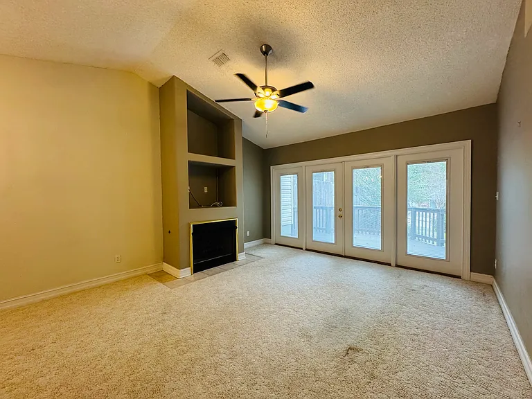 7361 Hollis St — Photo 37
