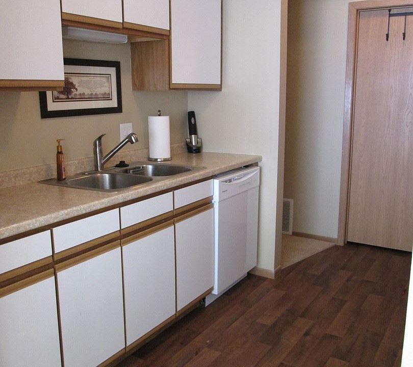 1st image of 14210 43rd Ave N APT E