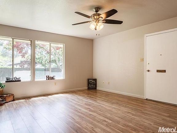 3rd image of 8824 Sawtelle Way APT D
