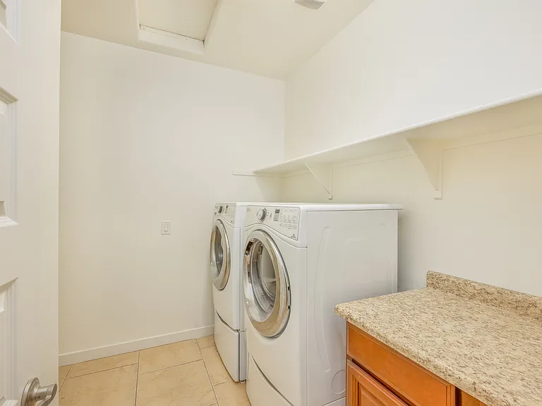 3896 E Alfalfa Dr — Photo 13