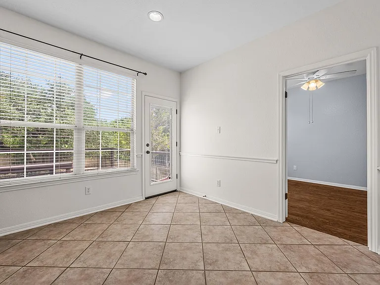 11905 Lake Stone Dr — Photo 18