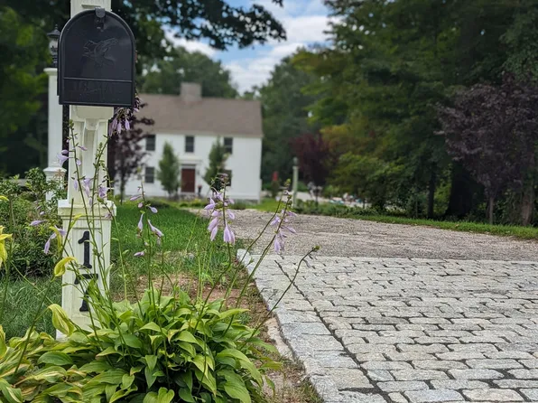 17 Casner Road, East Haddam, CT 06423