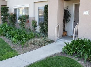 19250 Hamlin St, Reseda, CA 91335