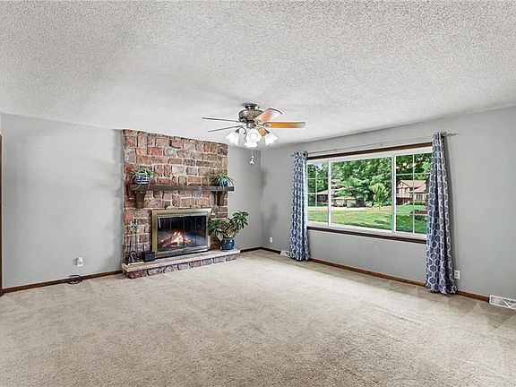5th image of 4413 W Haverill Dr