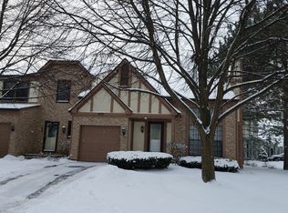 4576 Opal Dr, Hoffman Estates, IL