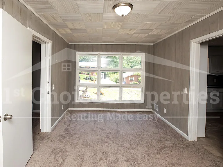 656 Kenwood Dr — Photo 10