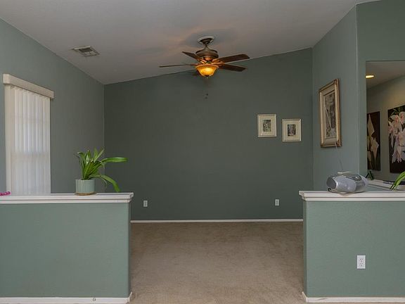3rd image of 83370 Albion Dr S