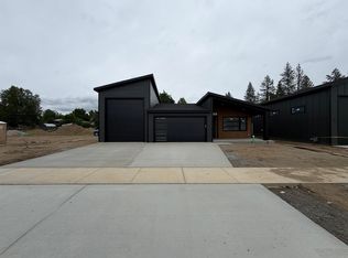 11005 E 36th Dr, Spokane Valley, WA 99206