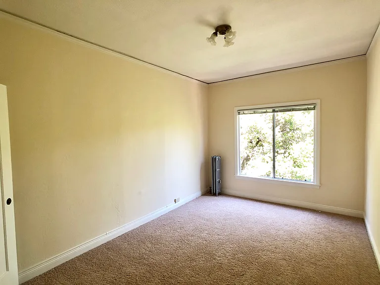 The Mediterranean Apartments — Photo 38