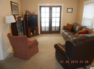 1018 SW Webster Ave, Topeka, KS 66604