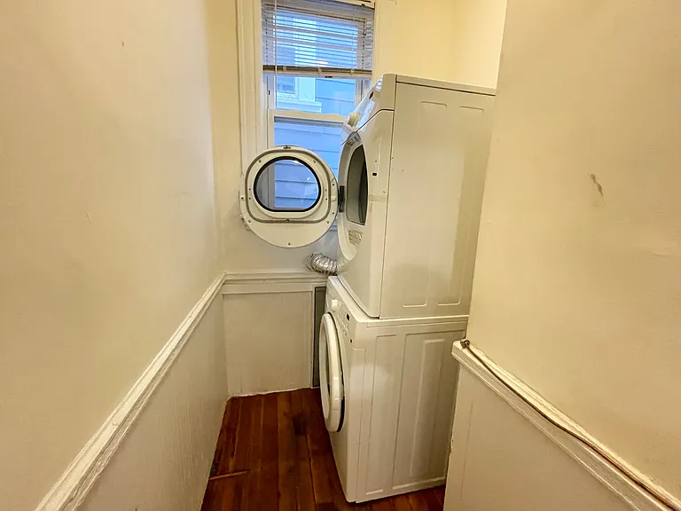 17 Sachem St #2 — Photo 5
