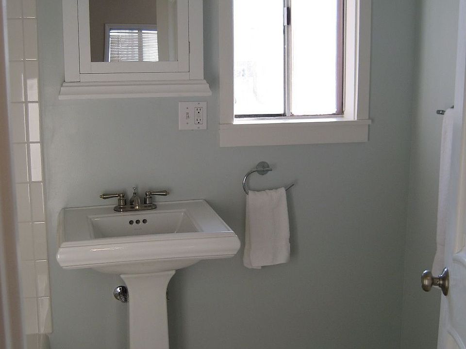 2nd image of 222 Valle Vista Ave