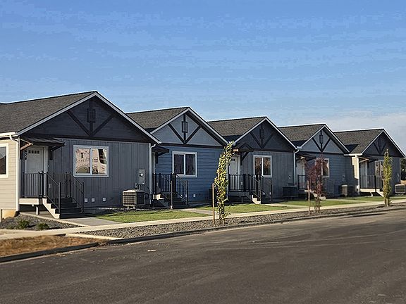 Edington Townhomes - edge of town, new construction.