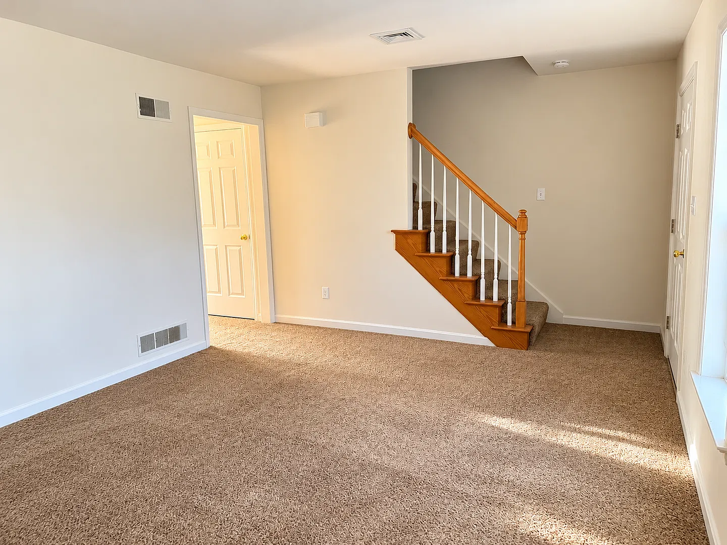 18-32 S. Whisper Ln. — Photo 4
