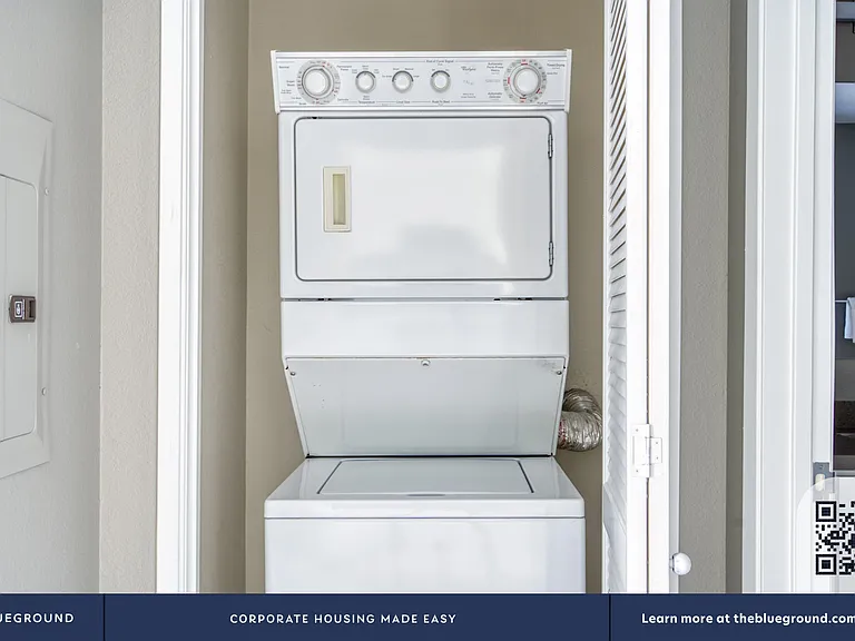 Washer/Dryer in Apartment