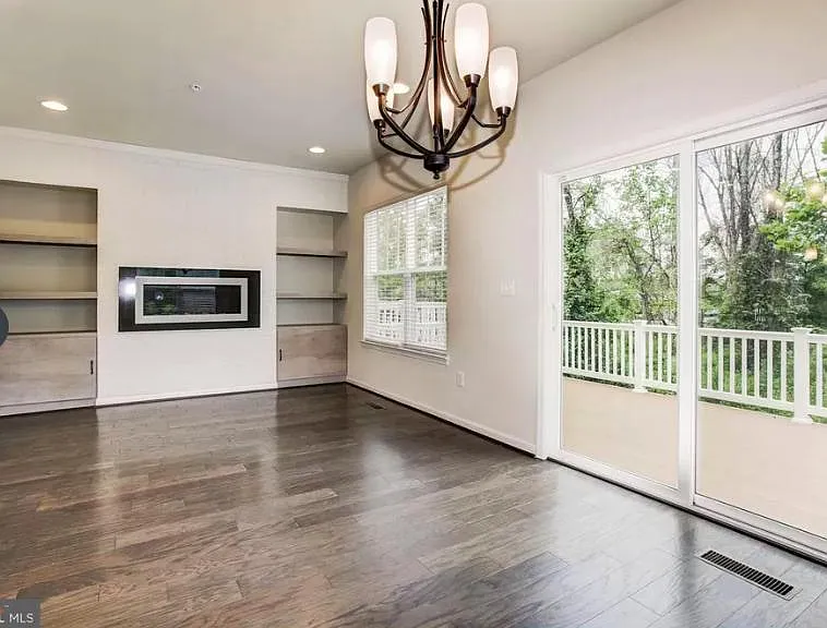 15716 Murphys Tin St — Photo 9