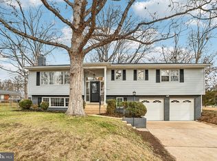 8313 Orange Ct, Alexandria, VA 22309