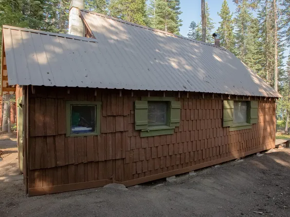 39 Diamond Lake Loop, Chemult, OR 97731