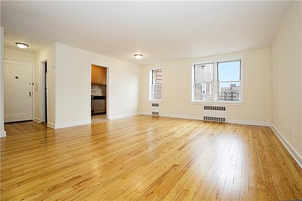 1st image of 6535 Yellowstone Blvd APT 5H