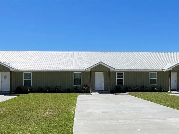 4719 Otter Creek Cir, Blackshear, GA 31516
