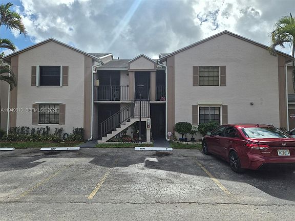 4th image of 800 Independence Dr #800F