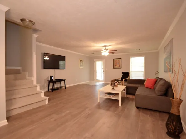 846 Park Pl NE, Conyers, GA