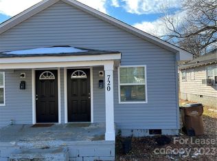 720 E Pine St, Lincolnton, NC 28092