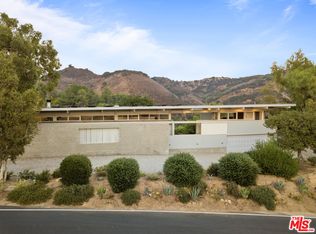 2560 Old Topanga Canyon Rd, Topanga, CA 90290