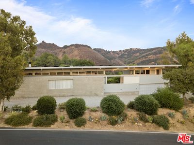 2560 Old Topanga Canyon Rd, Topanga, CA, 90290