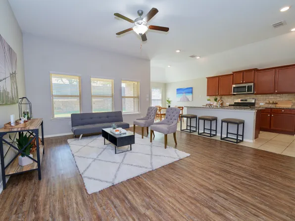 1785 Alamandine Ave, Crossroads, TX 76227