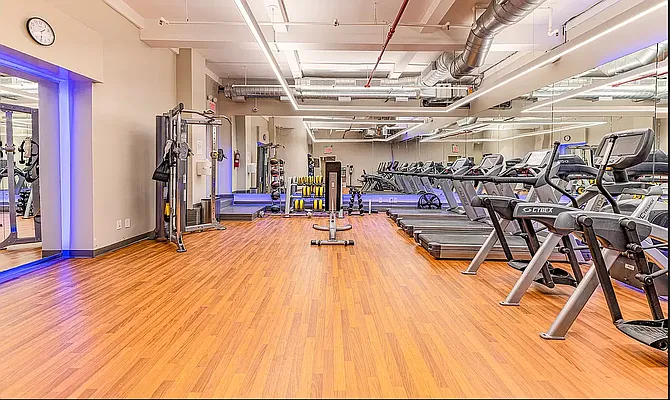 Rented by REAL New York | media 9