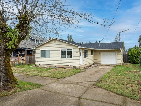 460 W Oregon Ave, Creswell, OR 97426