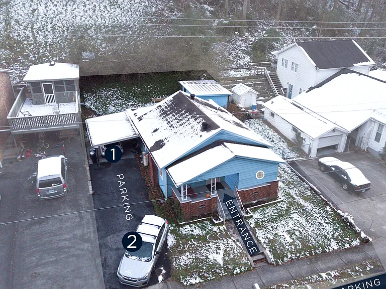 526 Town Mountain Rd — Photo 15