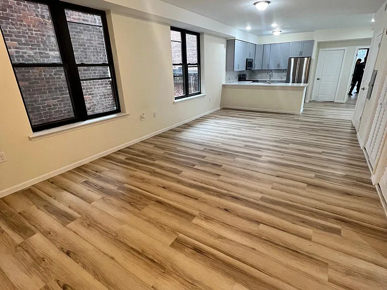 145 Bergen Ave #4 — Photo 12