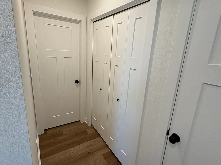 220 NW Waverly Dr #1 — Photo 14
