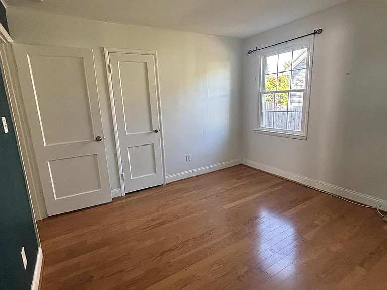 6844 Westmoreland Rd — Photo 16