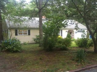 16 S Hawes Run Rd, West Yarmouth, MA 02673