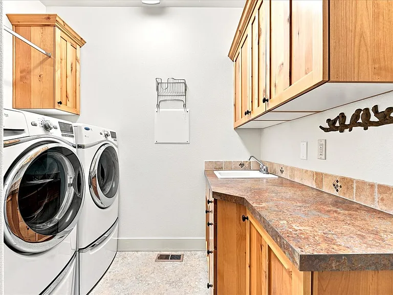 5555 N Sun Shimmer Ave — Photo 16