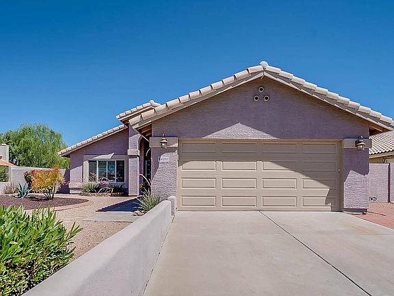 2nd image of 4202 E Muirwood Dr