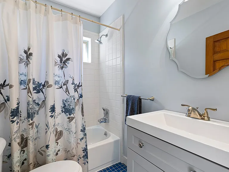 1020 Wawaset St — Photo 17
