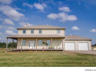 3140 Miles Station Rd, Brighton, IL 62012