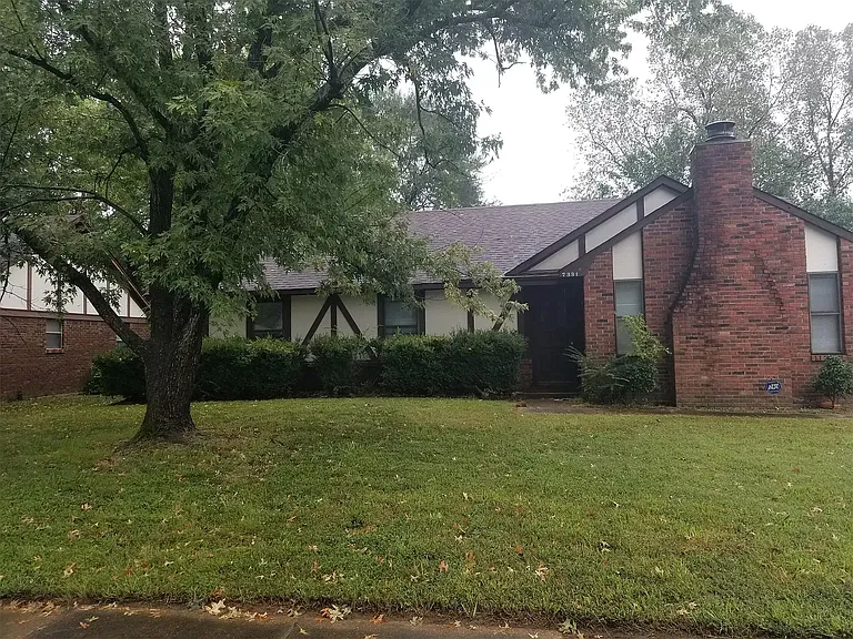 7331 Palgrave Ln — Photo 9