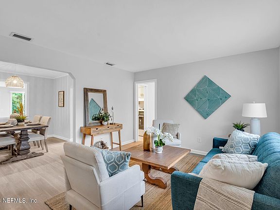 5th image of 5976 HOLLY BAY Court
