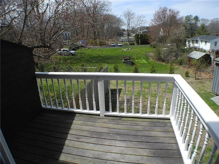 5 Hospital Rd — Photo 8