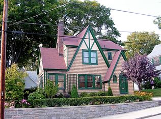 45 Lafayette St, Pawtucket, RI 02860